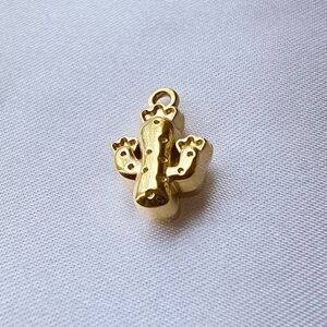 🏷Non-tarnish Gold Cactus Charm Pendant - Women Jewelry